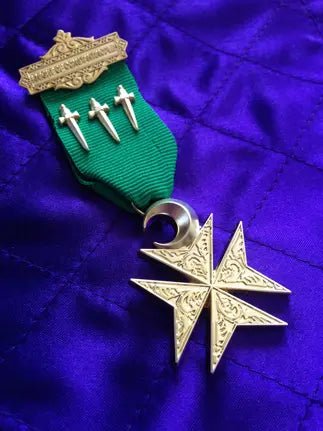 Bijou de poitrine Chevalier de Constantinople - Degrés Maçonniques Alliés (style américain) - Nos Colonnes