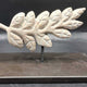 Statuette Feuille d'Acacia
