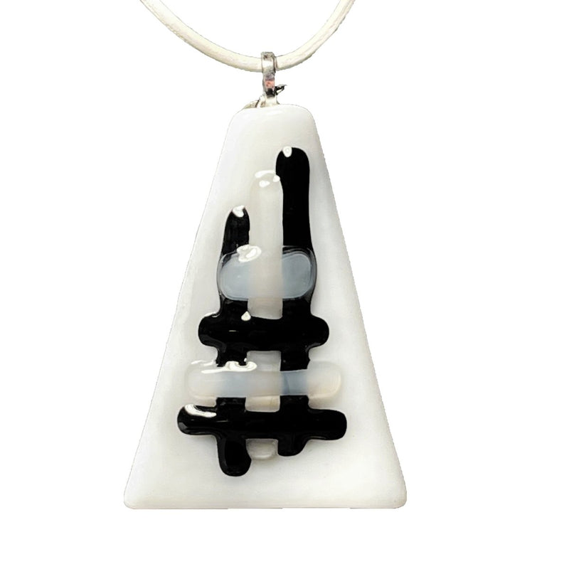 Pendentif blanc et noir en verre fusionné N°2 - Nos Colonnes