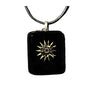 Pendentif noir soleil en verre fusionné N°7
