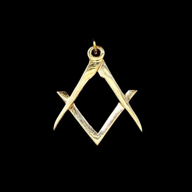 Le Compas Sur Équerre - Pendentif Maçonnique - Nos Colonnes