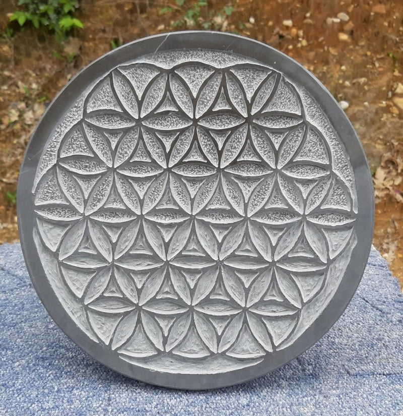 Sculpture « Fleur de vie », marbre gris - 20cm - Nos Colonnes