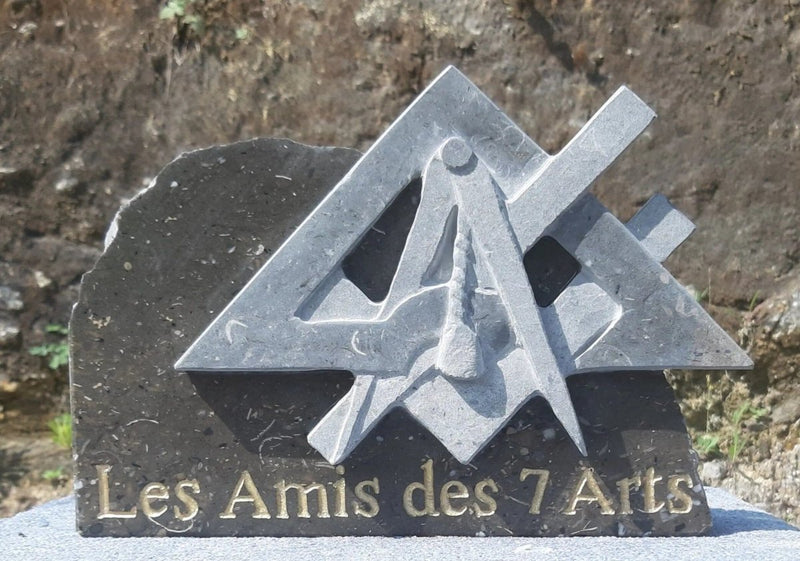 Sculpture « Plaque sculptée, Gravure or » - Nos Colonnes